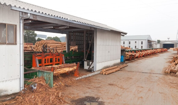 本社素材部のようす